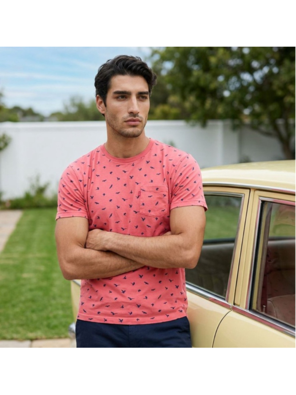 Men's Levi's Short Sleeve Tee XXL Coral Navy Bird Print Pocket Tshirt Casual